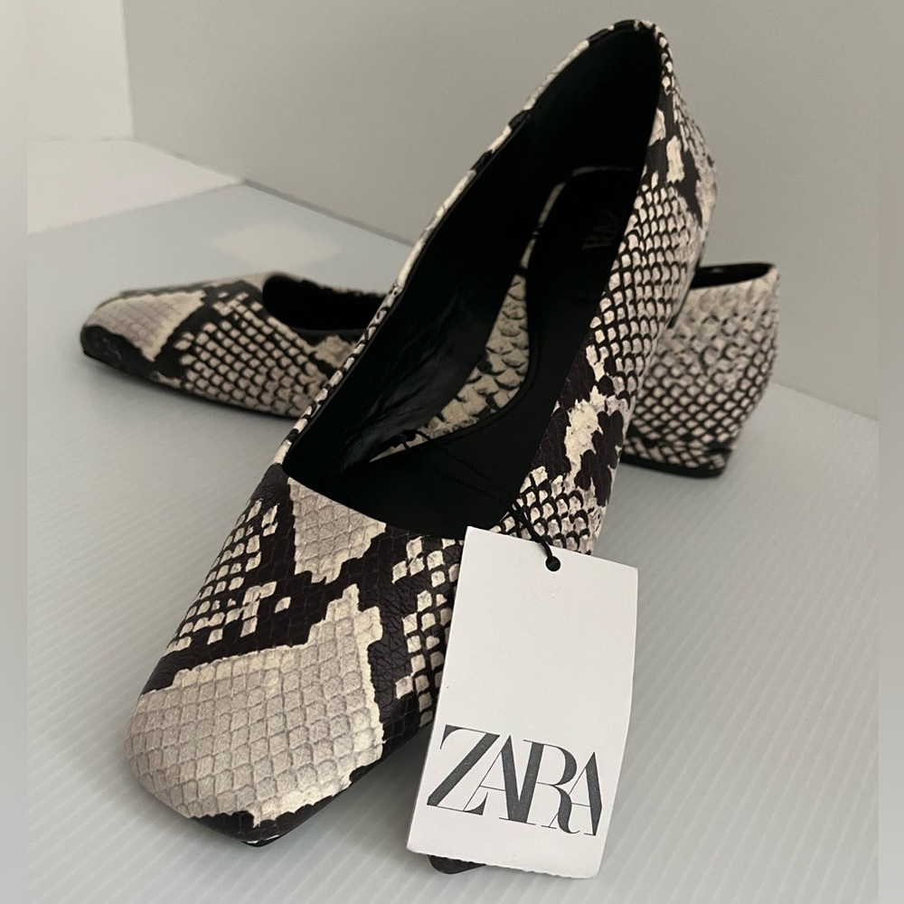 Zara Soft Genuine Reptile Embossed Lambskin Leather Upper Lining & Insole Flats